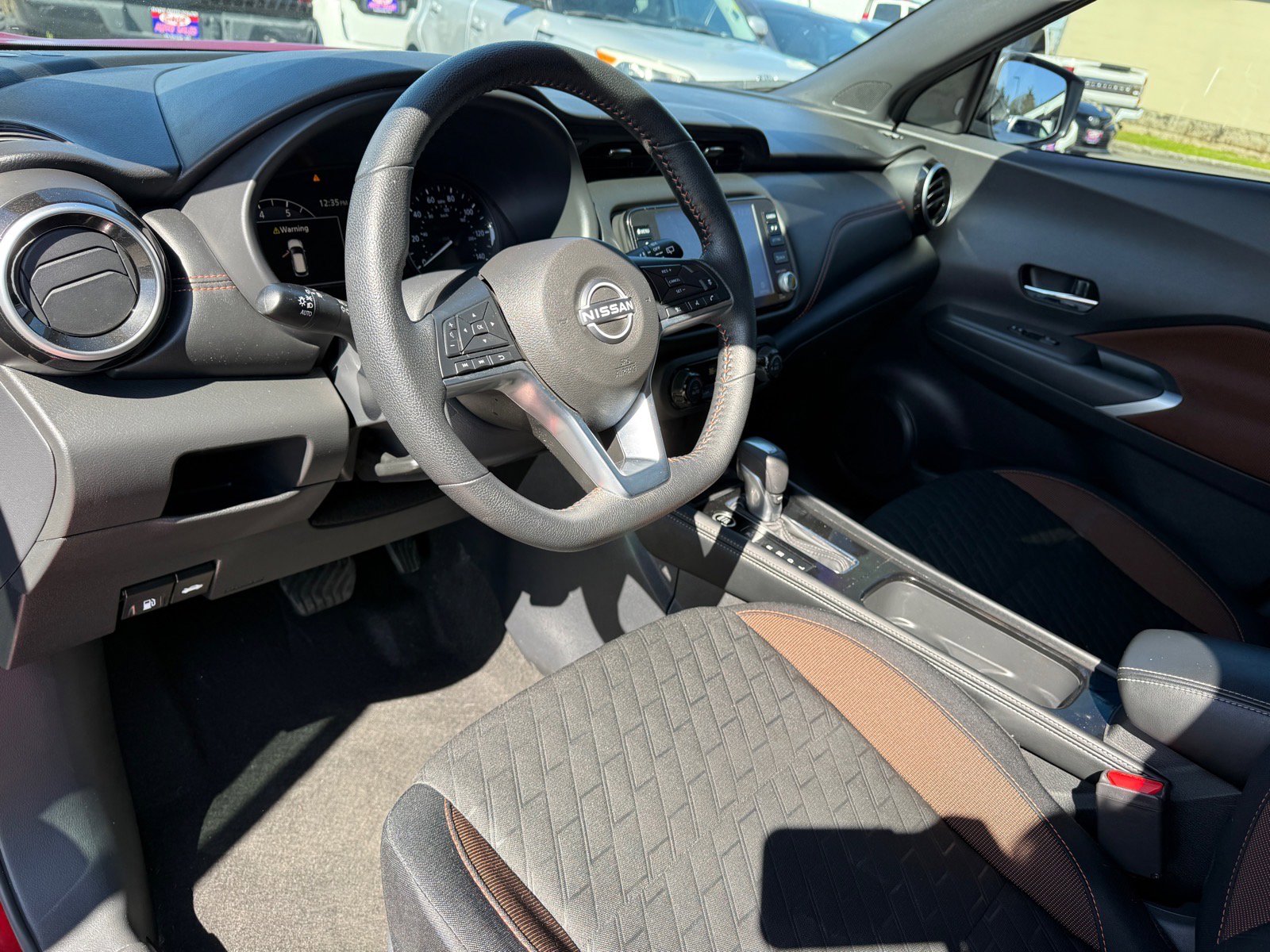 Used 2024 Nissan Kicks SR FWD image 11