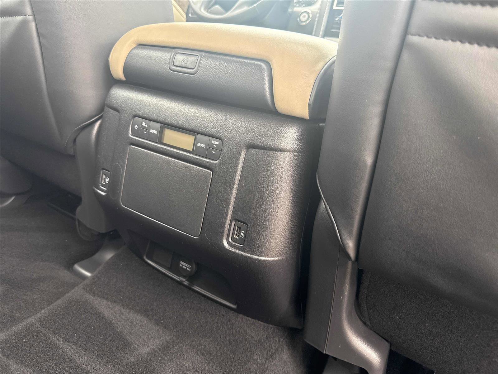 Used 2023 INFINITI QX80 Premium Select w/ Cargo Package AWD/4WD image 29