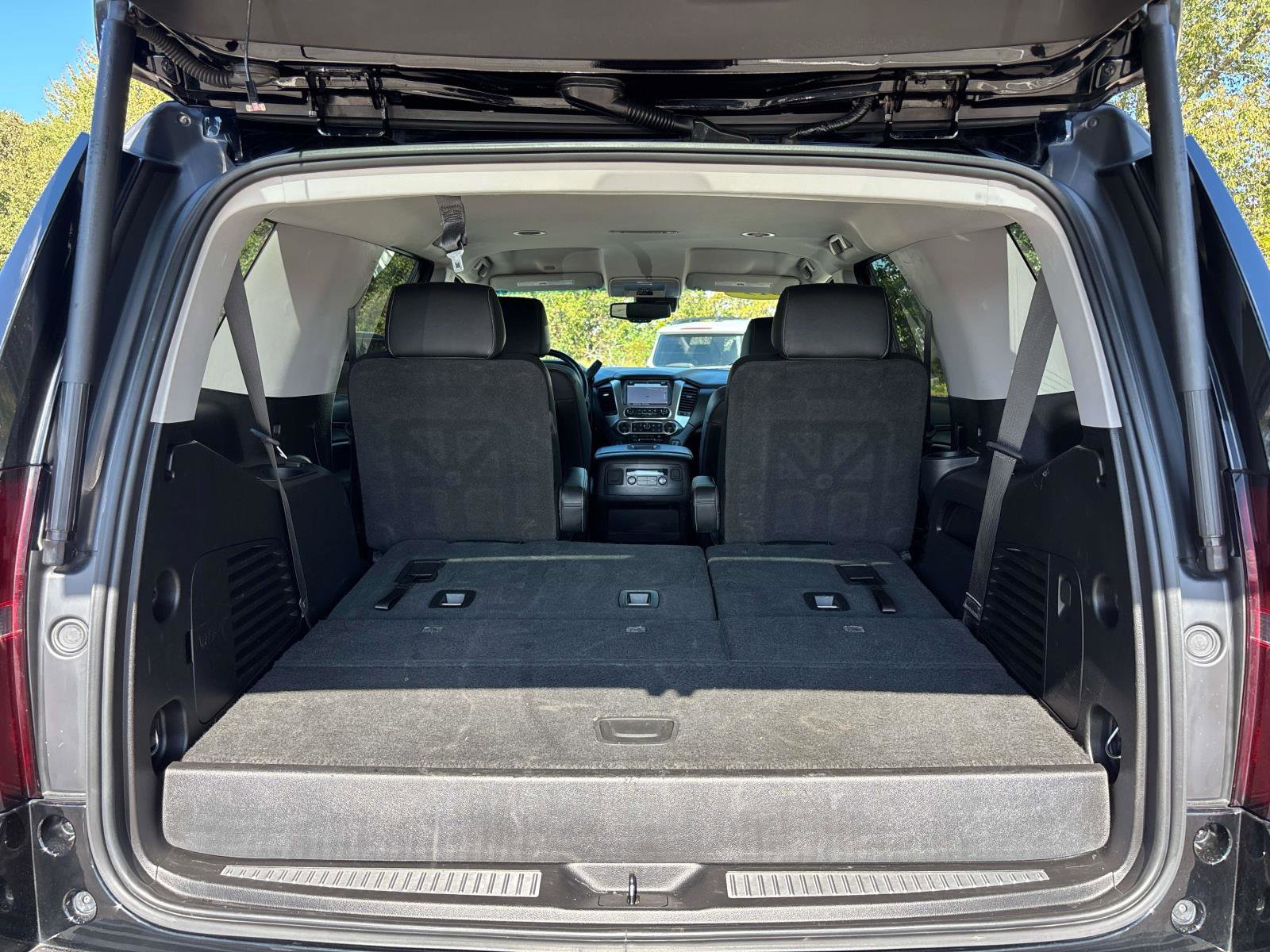 Used 2019 Chevrolet Tahoe LT image 15