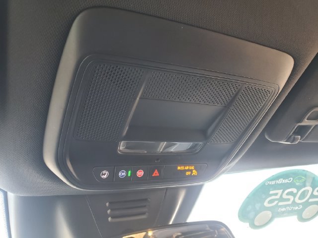 Certified 2025 Chevrolet Equinox EV LT FWD image 33
