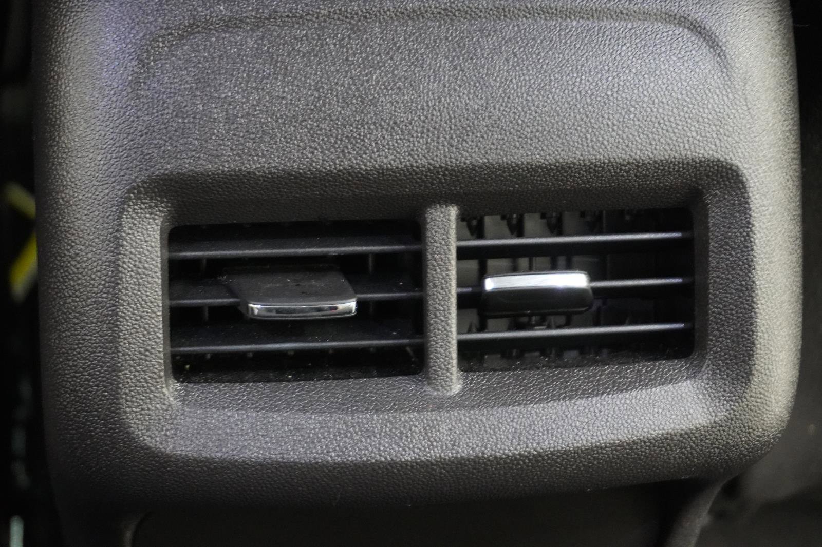 Used 2024 Chevrolet Equinox LS w/ Driver Confidence II Package image 33