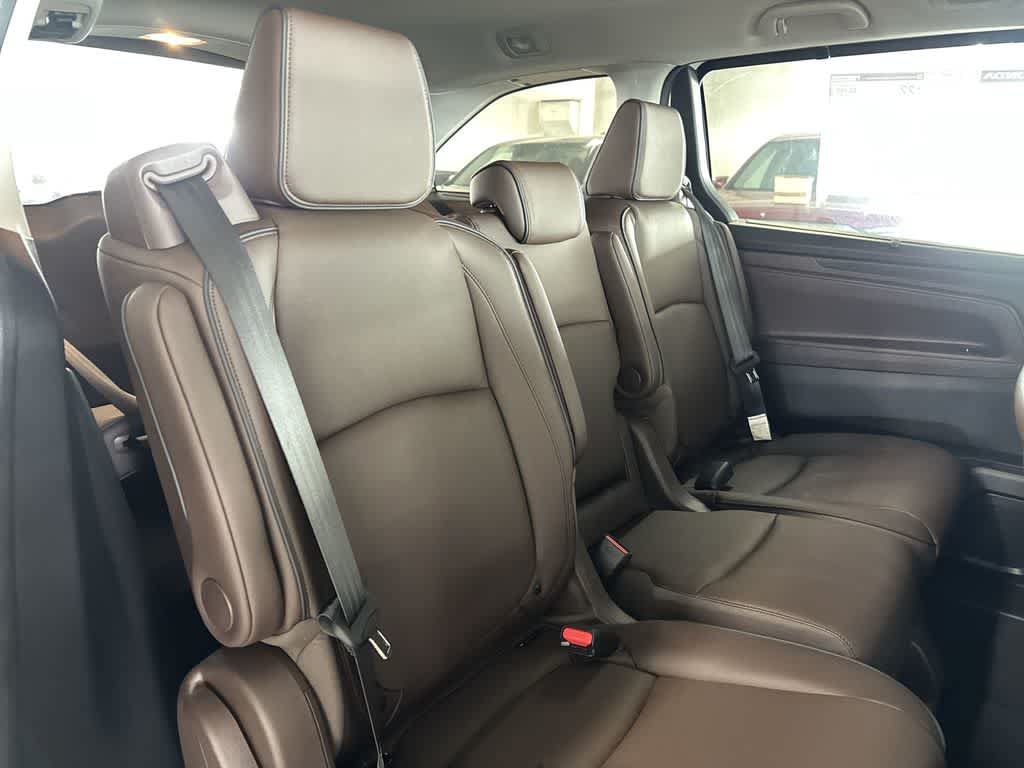 New 2026 Honda Odyssey Touring image 26