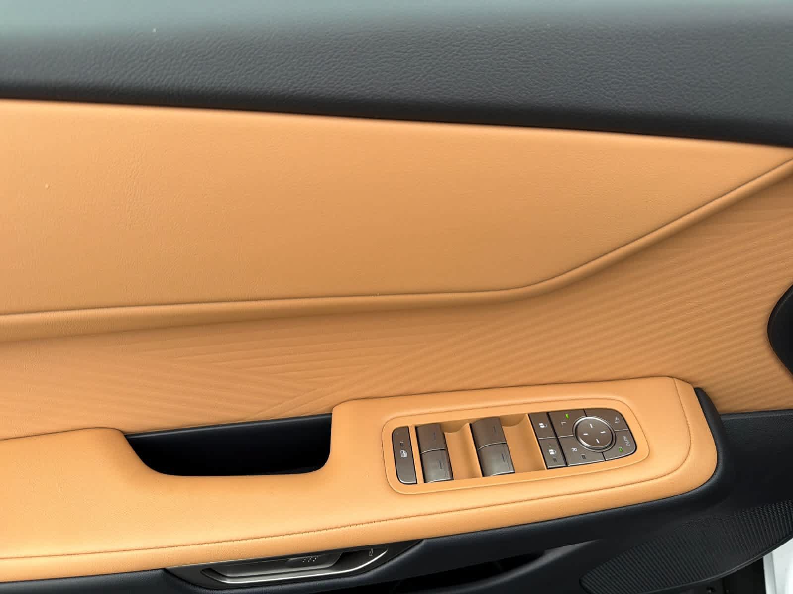 New 2026 Lexus ES 350h w/ Convenience Package FWD image 12