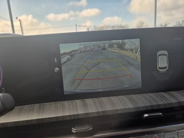 Used 2025 Kia Telluride EX image 12