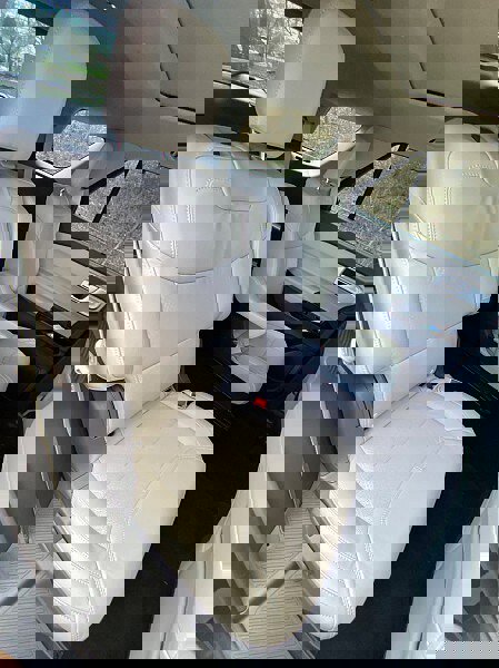 Used 2023 Ford Explorer Platinum w/ Technology Package image 24