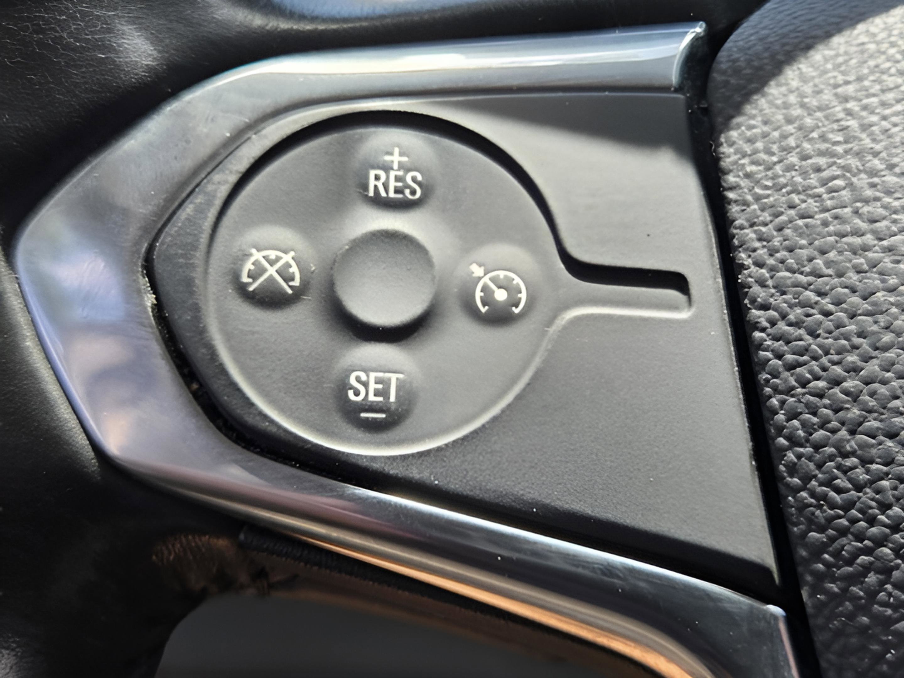 Used 2019 Chevrolet Traverse LT w/ LT Premium Package FWD image 30
