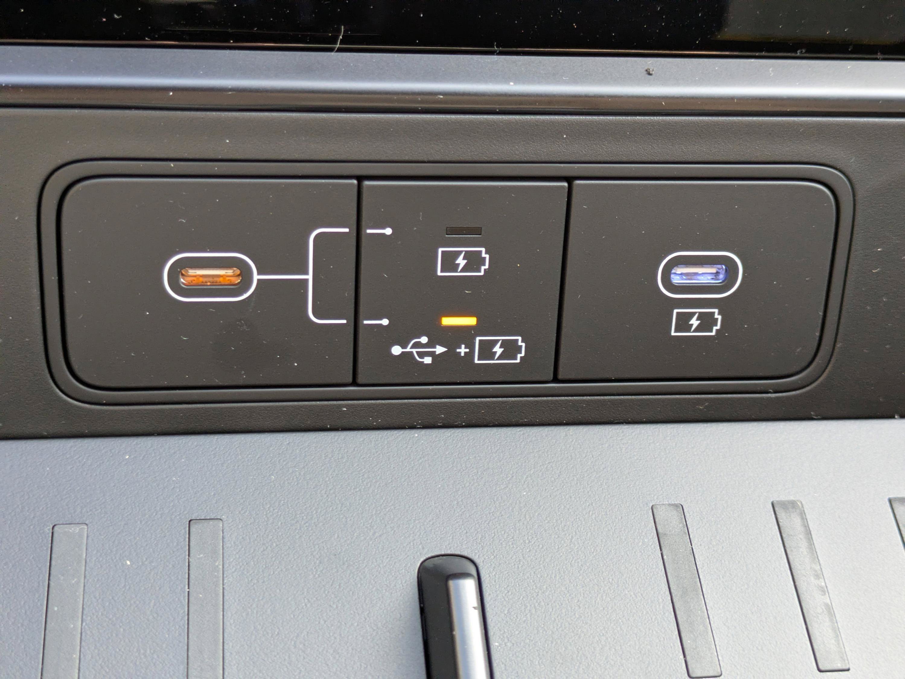 New 2026 Hyundai Santa Fe Calligraphy FWD image 23