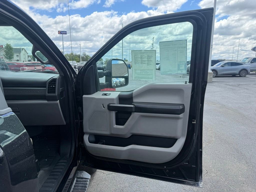 Used 2020 Ford F250 XL w/ Power Equipment Group AWD/4WD image 44