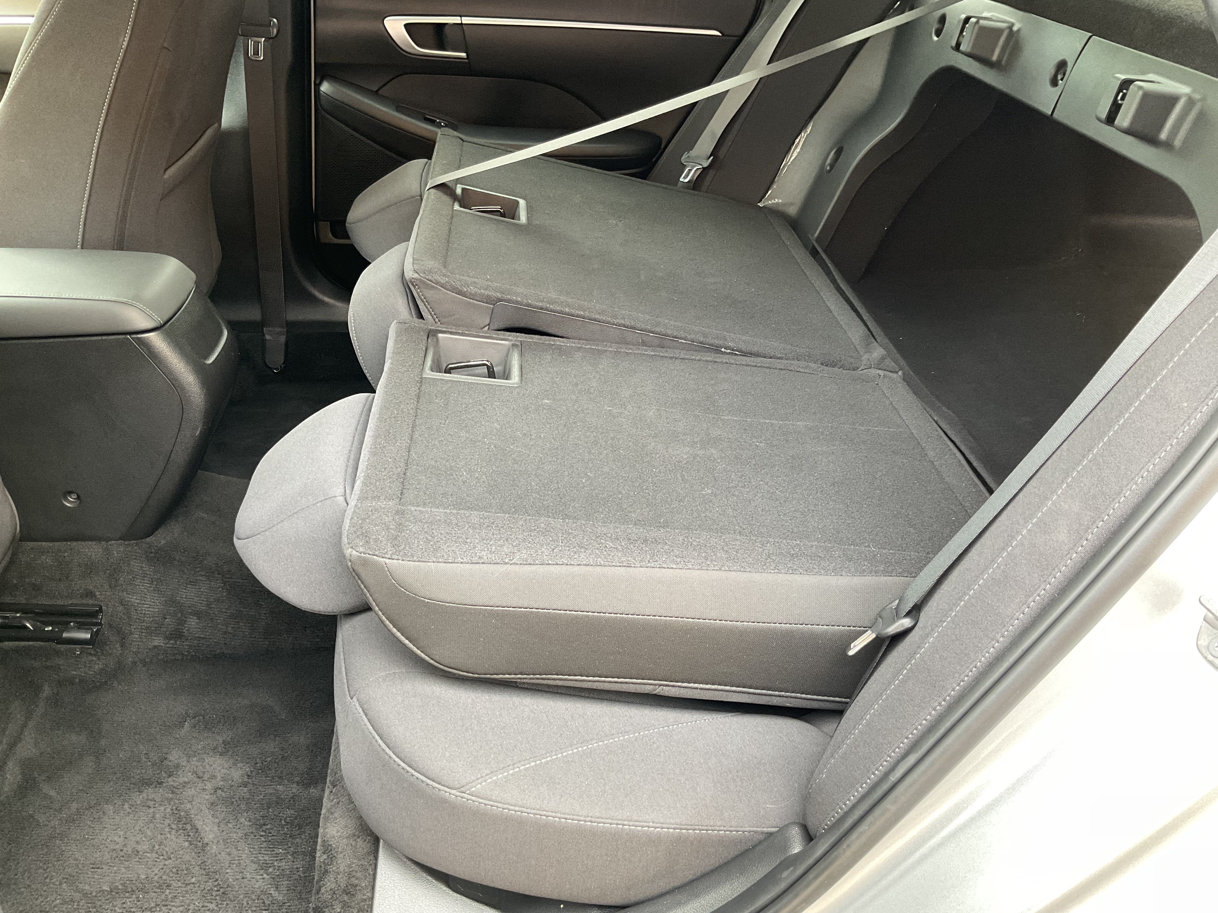 Used 2025 Hyundai Sonata SEL FWD image 36
