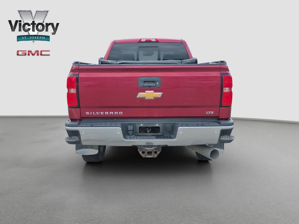 Used 2018 Chevrolet Silverado 2500 LTZ w/ Duramax Plus Package AWD/4WD image 16