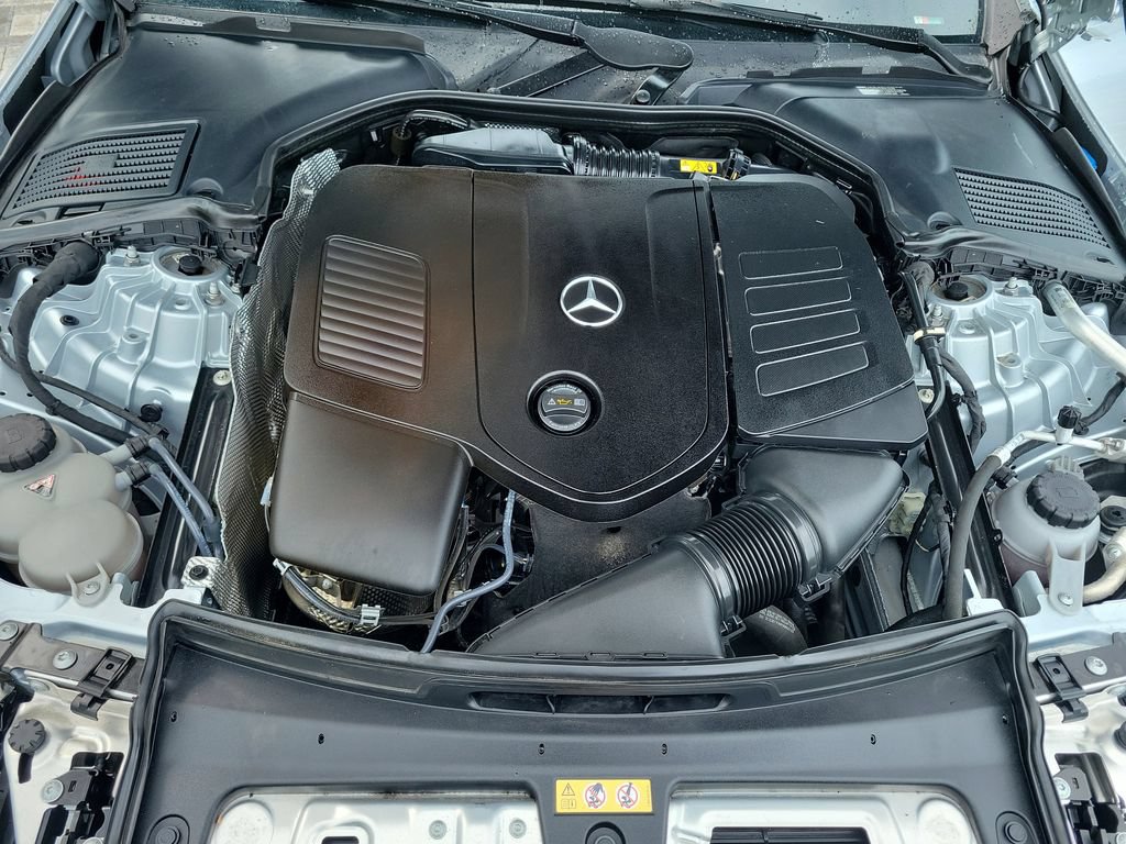 Used 2023 Mercedes-Benz C 300 Sedan image 30