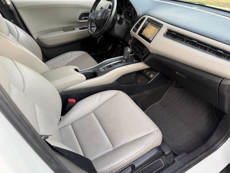 Used 2016 Honda HR-V EX-L image 10