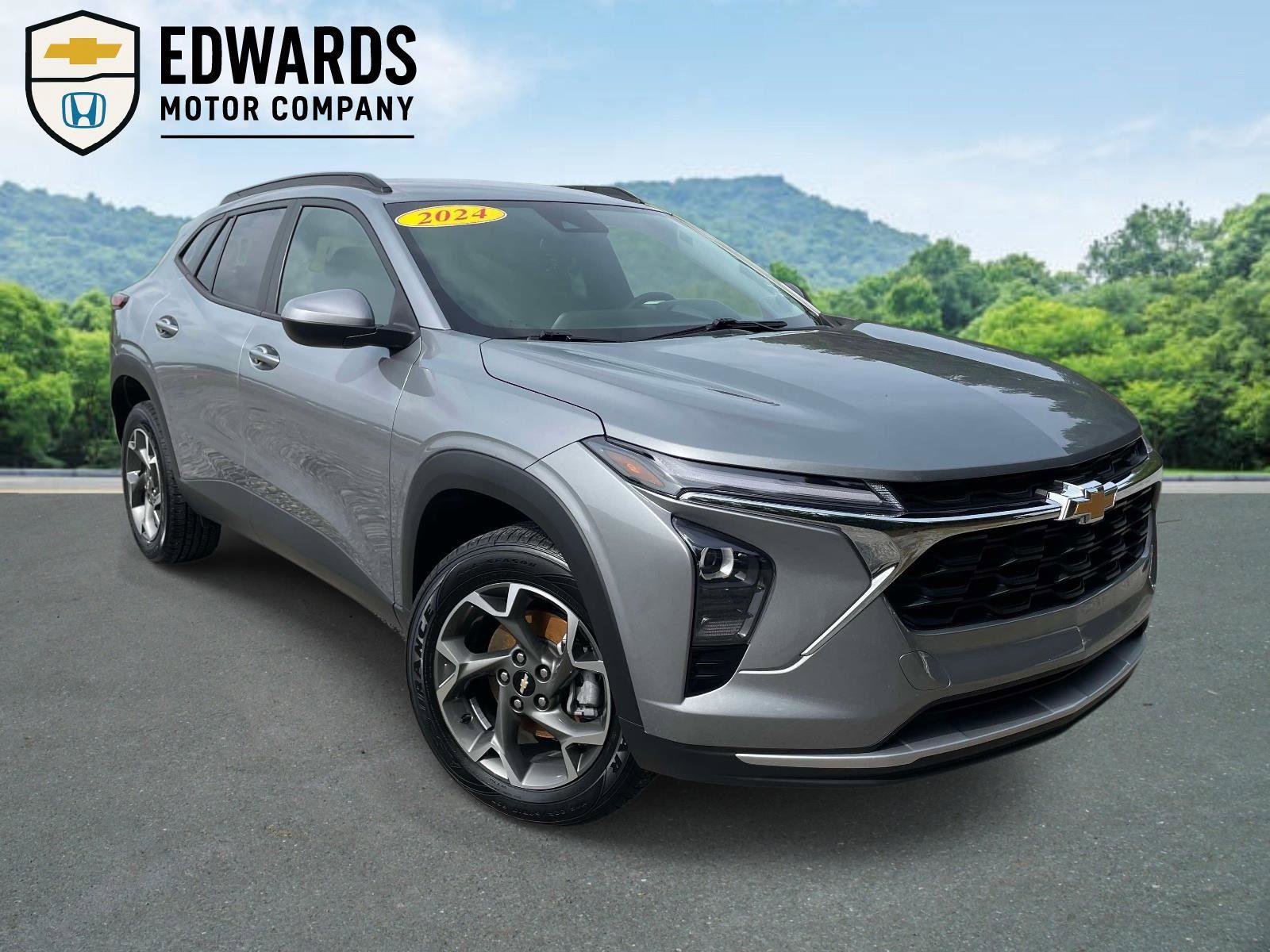 Used 2024 Chevrolet Trax LT