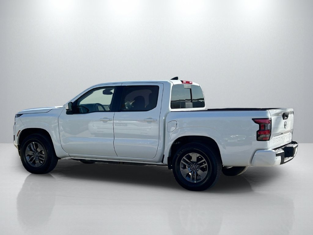Used 2026 Nissan Frontier SV RWD image 7