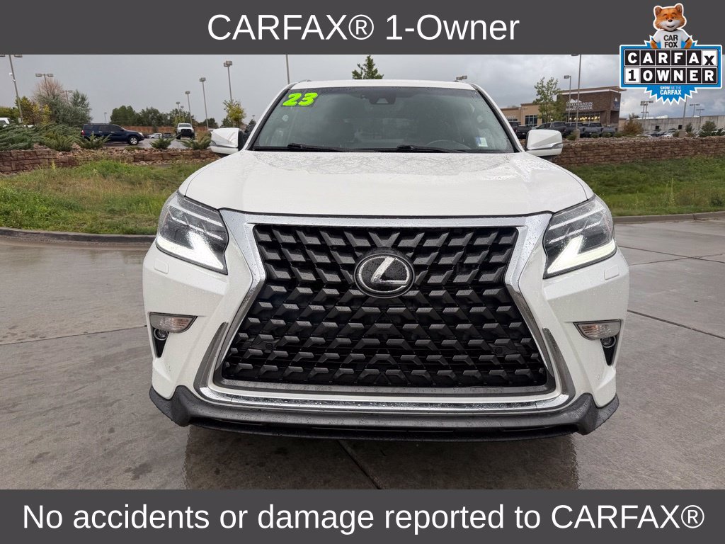 Used 2023 Lexus GX 460 Premium w/ Accessory Package AWD/4WD image 2