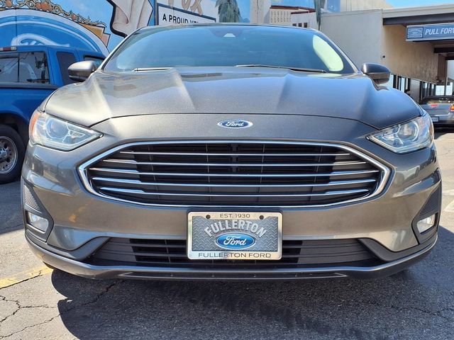 Certified 2019 Ford Fusion SE w/ Equipment Group 151A image 2