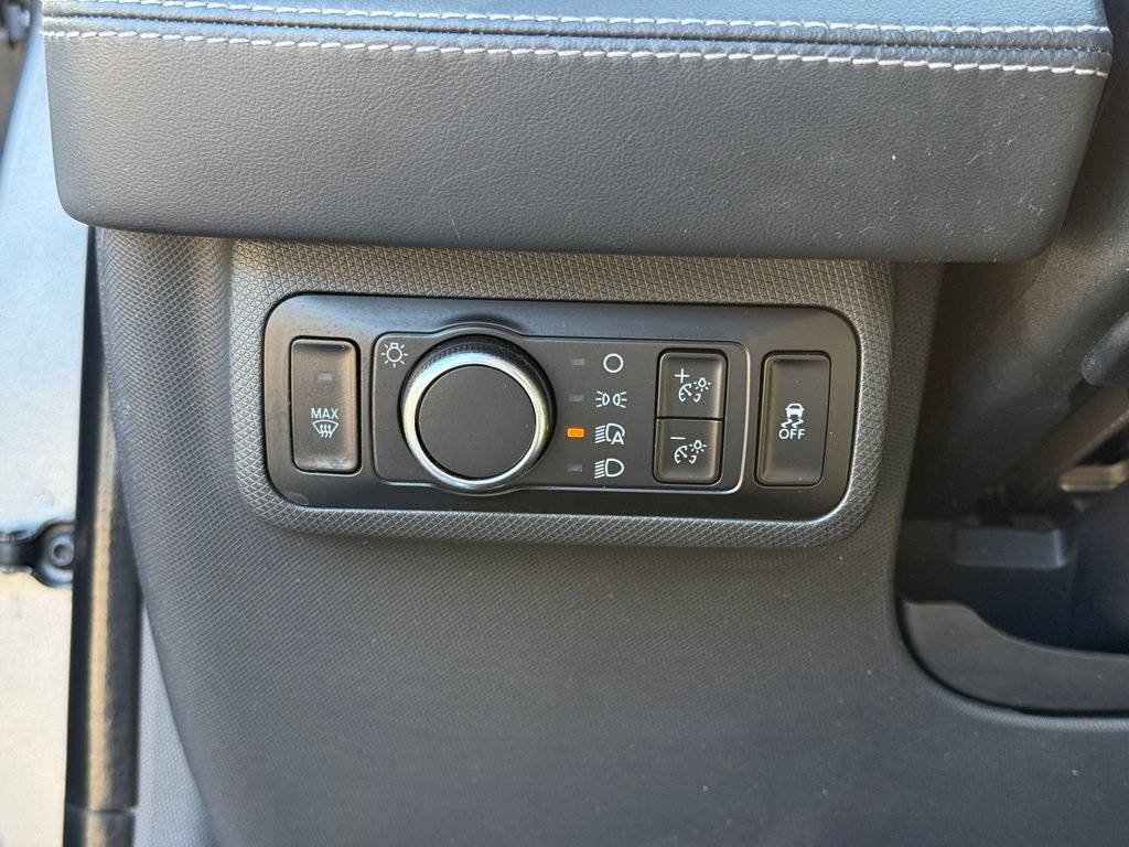 Used 2023 Ford Mustang Mach-E Premium RWD image 31