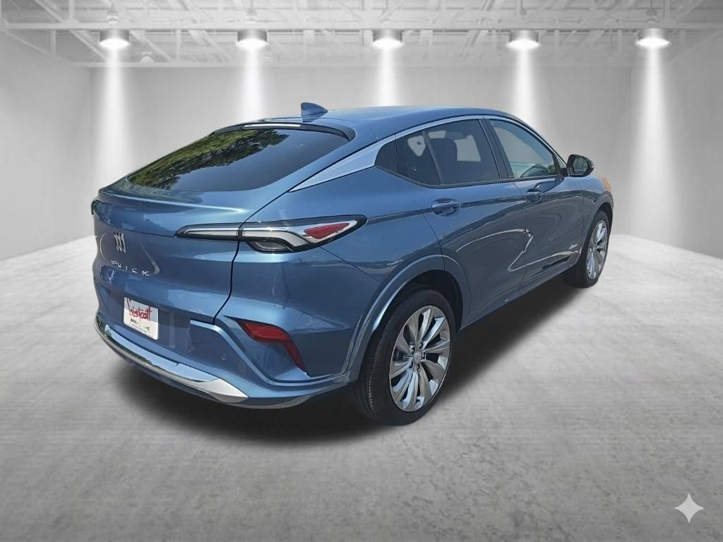 Certified 2025 Buick Envista Avenir FWD image 4