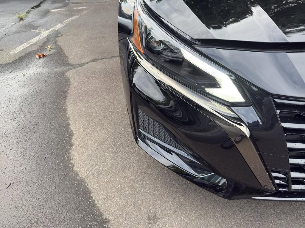 New 2025 Nissan Altima 2.5 SR image 10
