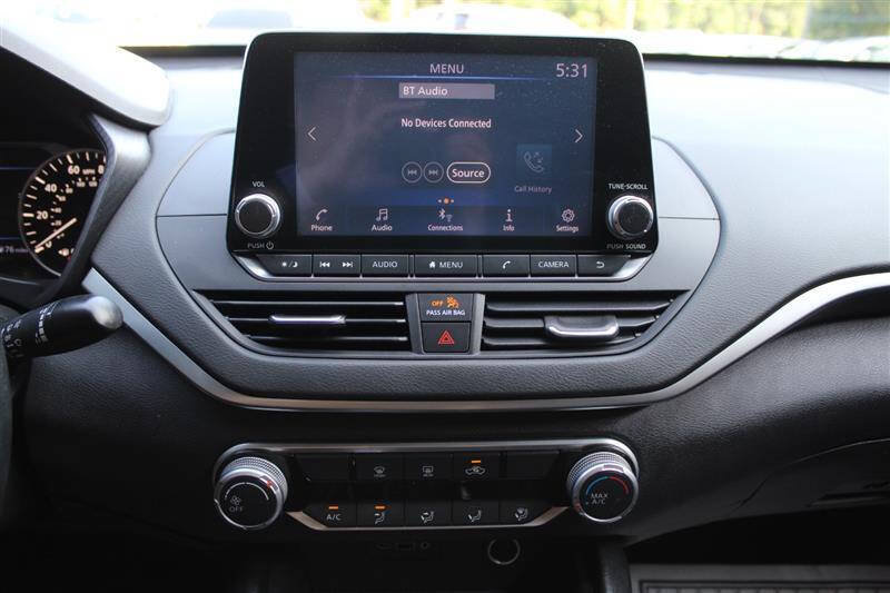 Used 2020 Nissan Altima 2.5 S FWD image 17