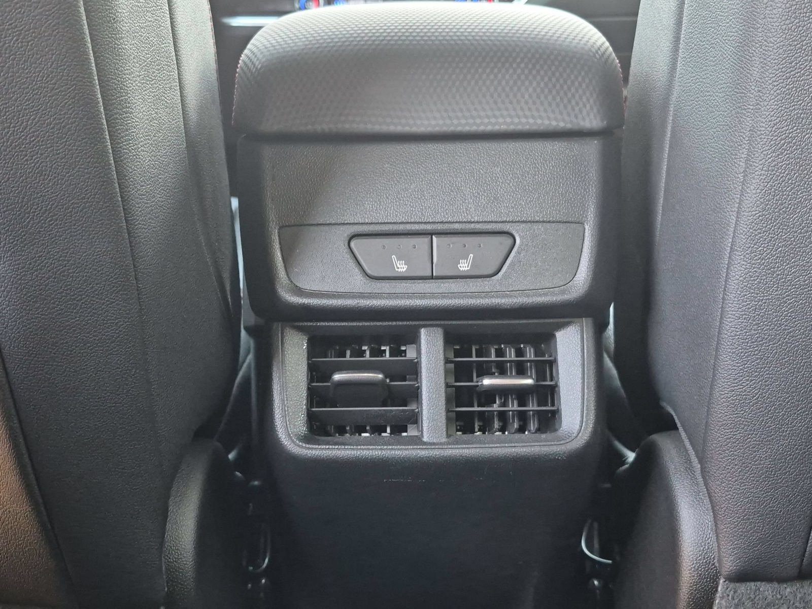Used 2026 Chevrolet Equinox RS w/ Convenience Package III FWD image 26