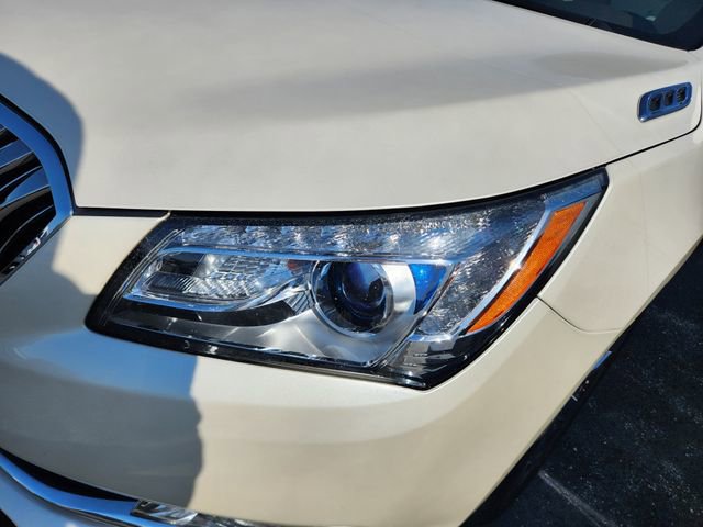 Used 2014 Buick LaCrosse Premium w/ Driver Confidence Package FWD image 22