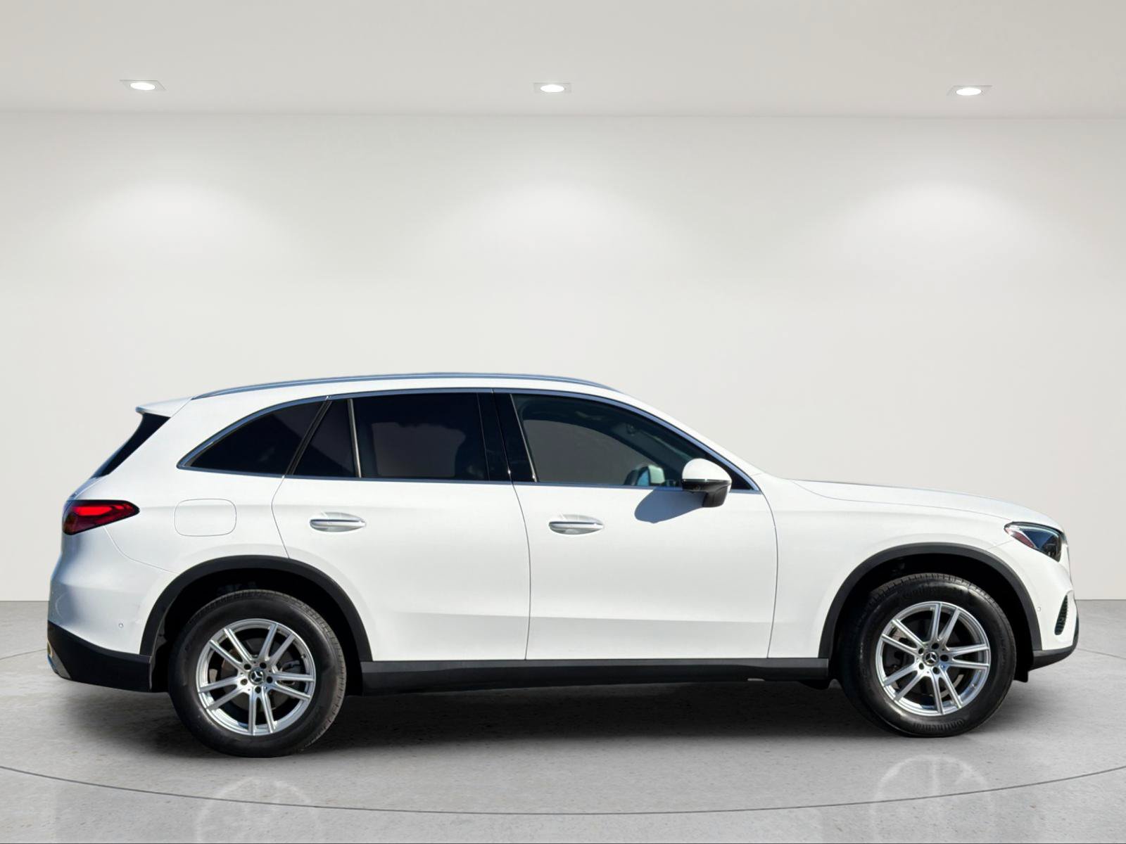 Used 2023 Mercedes-Benz GLC 300 4MATIC image 6