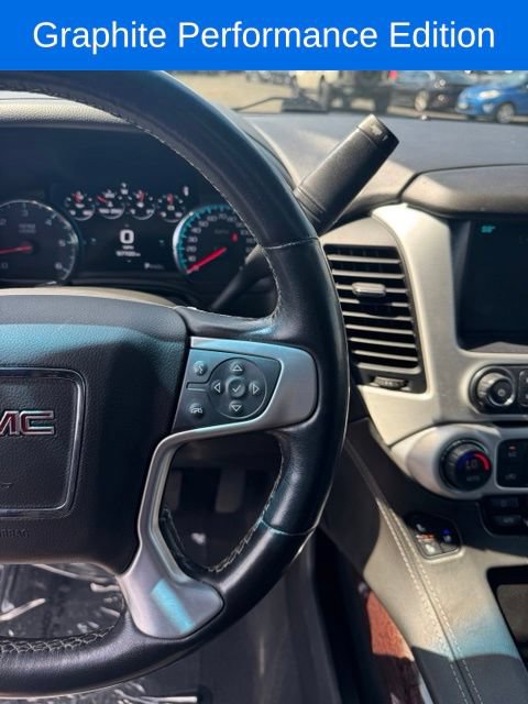 Used 2019 GMC Yukon XL SLT w/ Graphite Performance Edition AWD/4WD image 17