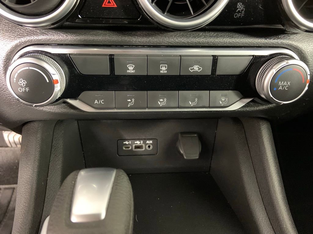 Used 2022 Nissan Sentra SV FWD image 13