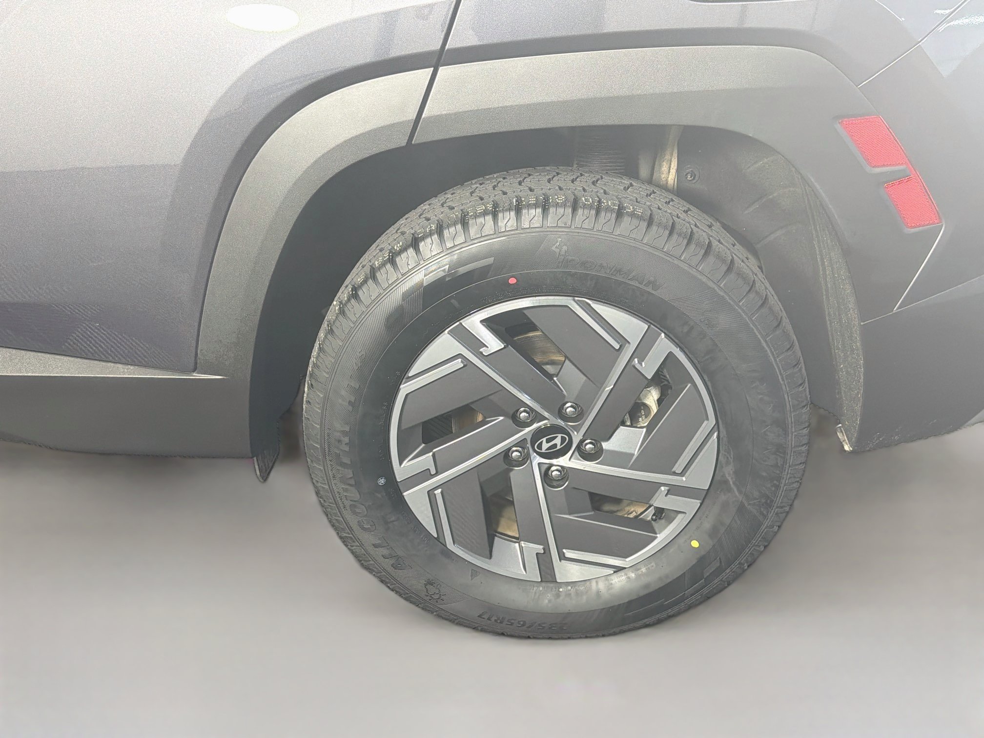 Used 2025 Hyundai Tucson Blue AWD/4WD image 11