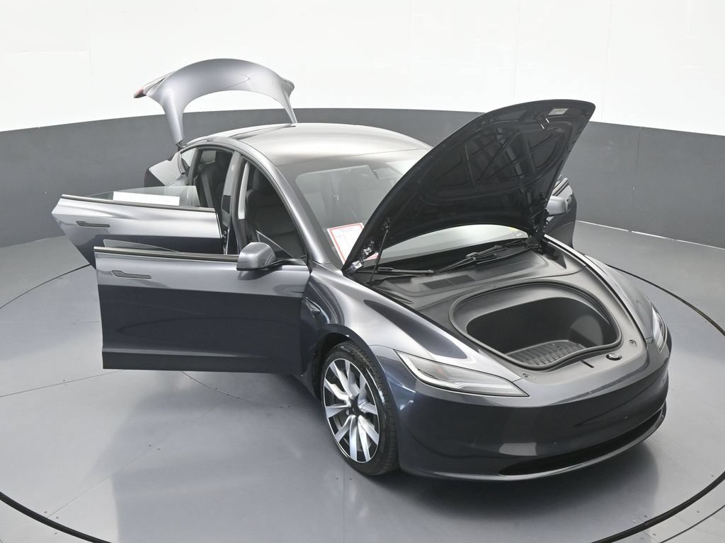 Used 2025 Tesla Model 3 Long Range RWD image 34