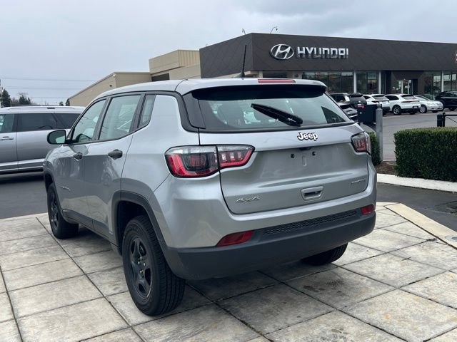 Used 2021 Jeep Compass Sport AWD/4WD image 11