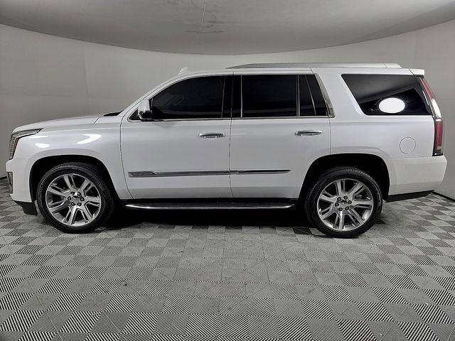 Used 2016 Cadillac Escalade Luxury image 8