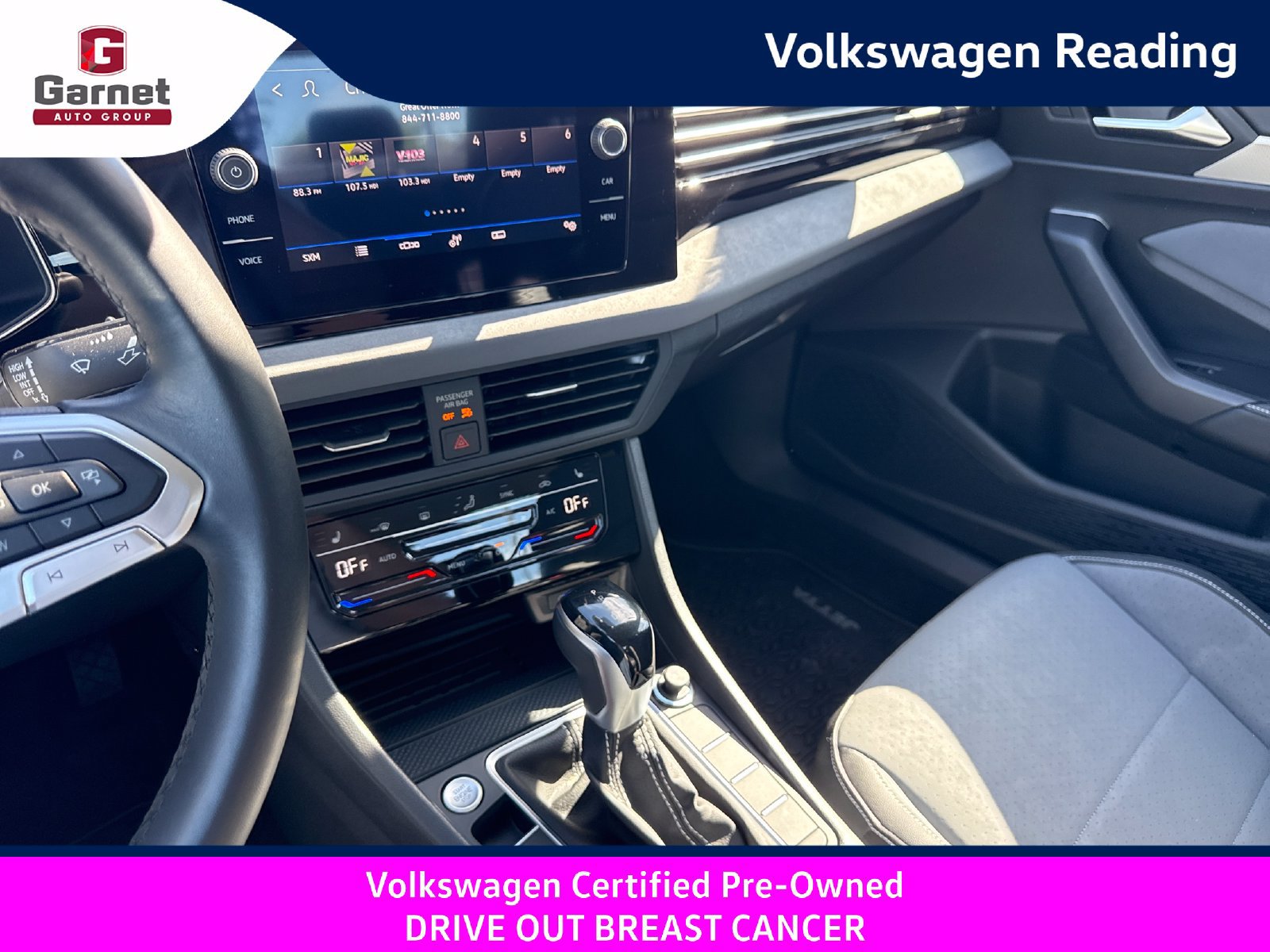 Certified 2025 Volkswagen Jetta SE FWD image 19