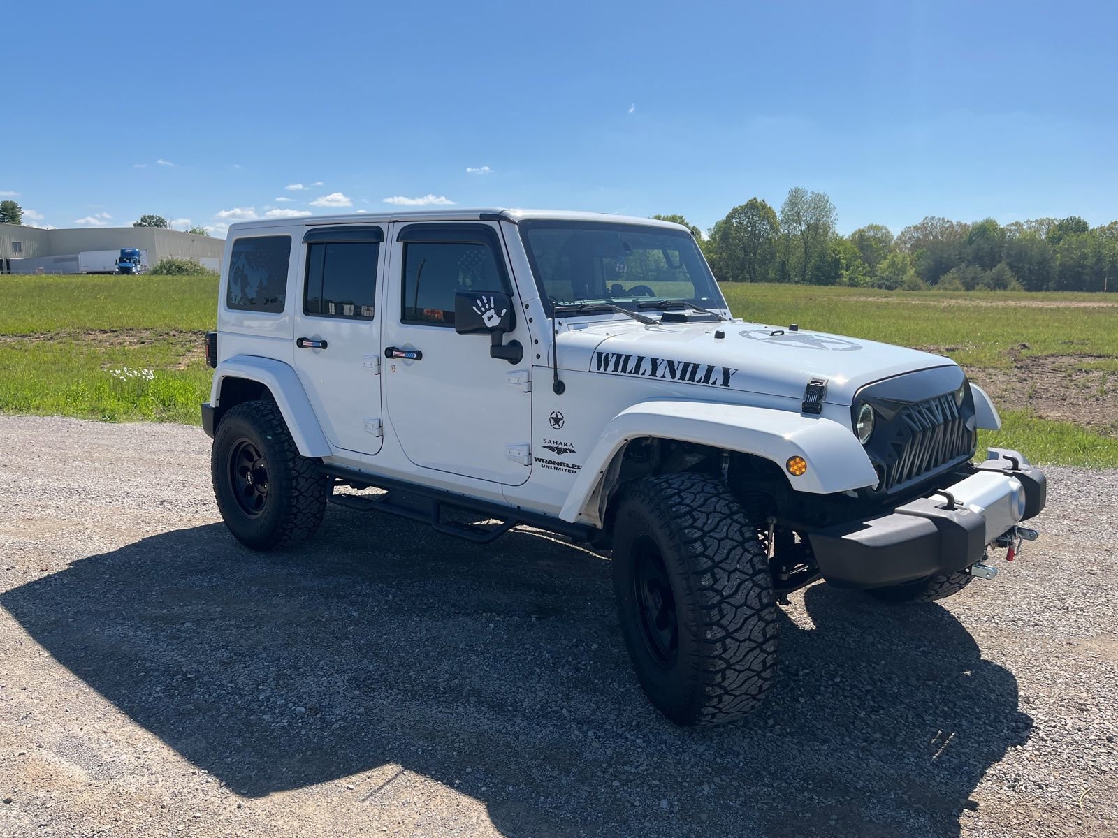 Used 2015 Jeep Wrangler Unlimited Sahara w/ Max Tow Package AWD/4WD image 4