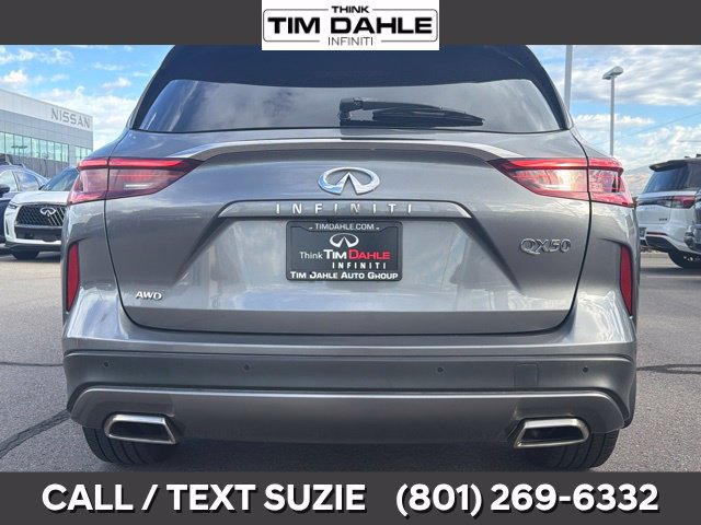 Used 2021 INFINITI QX50 Luxe w/ Appearance Package AWD/4WD image 7