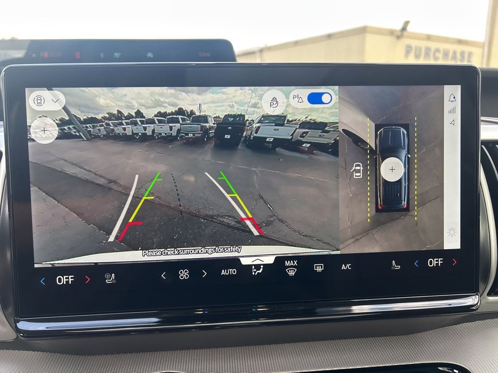 New 2025 Ford Expedition Active image 34