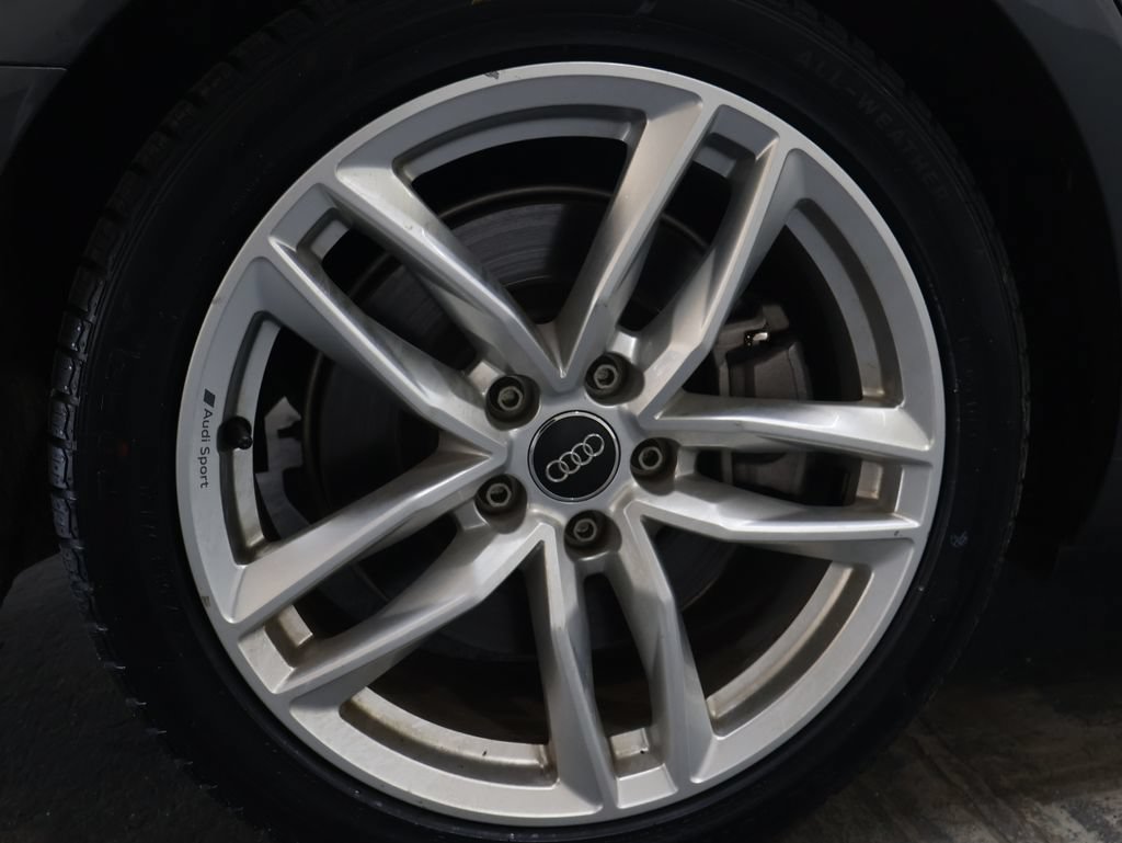 Used 2021 Audi A4 2.0T Premium Plus w/ Premium Plus Package AWD/4WD image 33