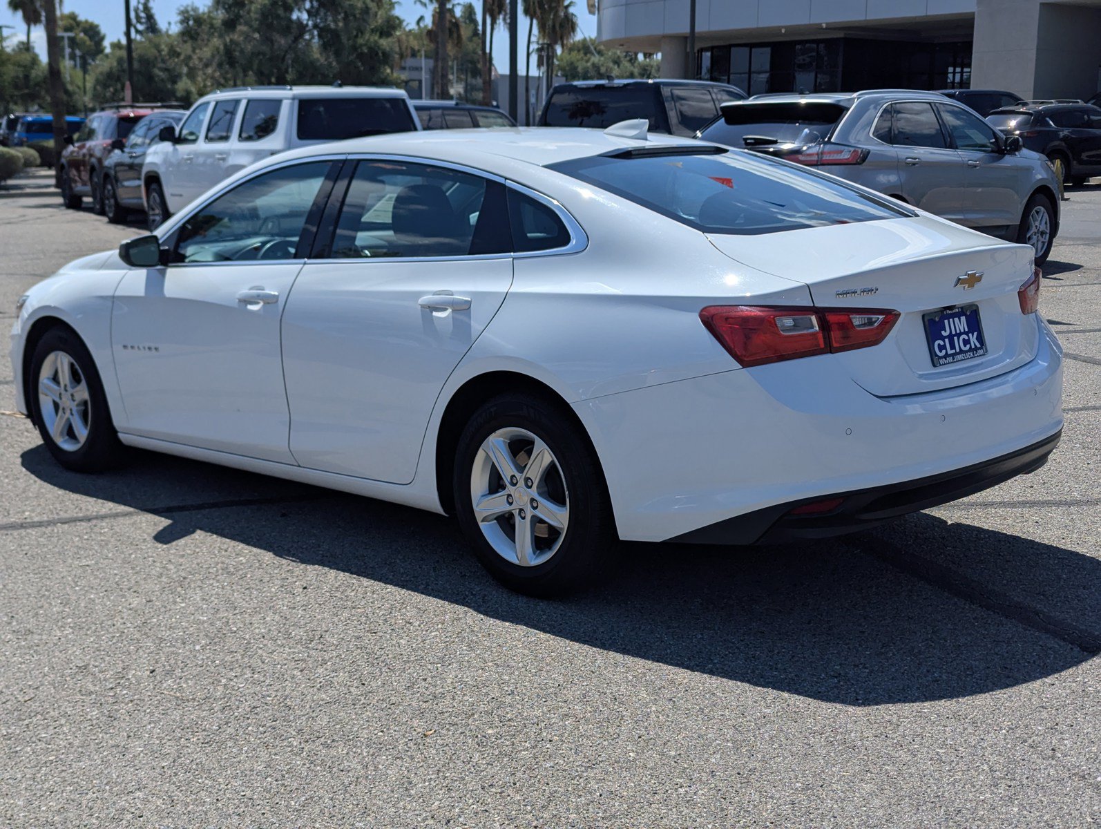 Used 2024 Chevrolet Malibu LT FWD image 4