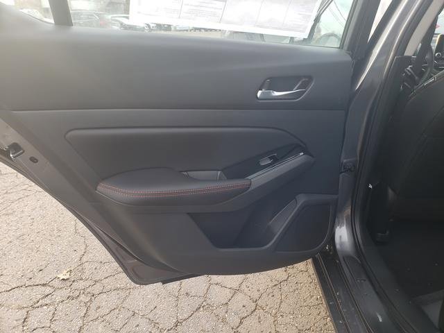 New 2025 Nissan Altima 2.5 SR image 13