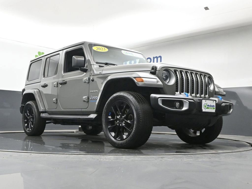Used 2023 Jeep Wrangler Unlimited Sahara image 21