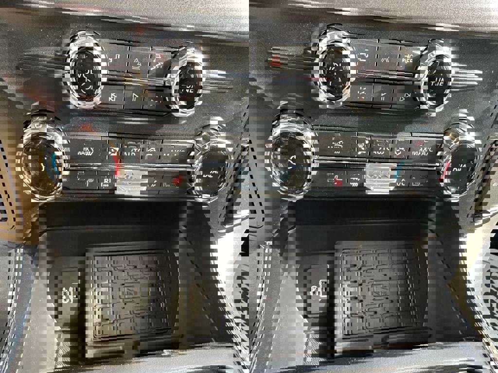 New 2025 Ford F150 XLT w/ Equipment Group 302A MID image 12