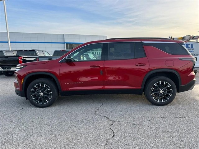 New 2026 Chevrolet Traverse LT w/ Sun and Wheel Package image 2
