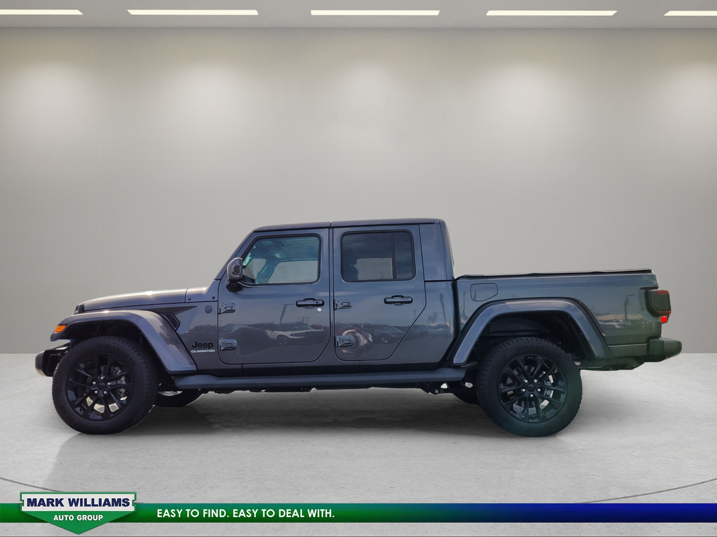 Used 2021 Jeep Gladiator Overland AWD/4WD image 7
