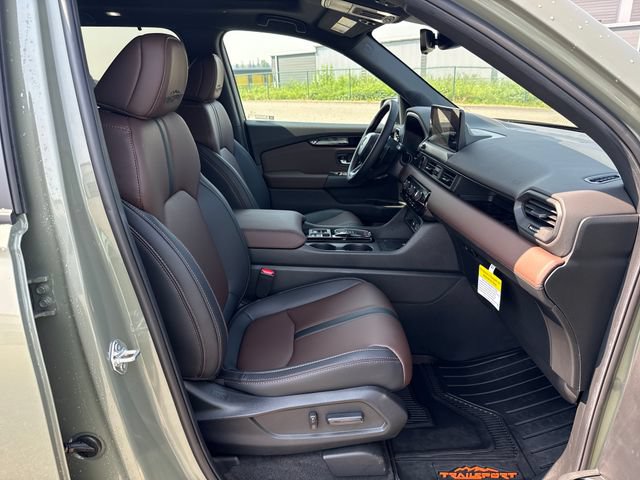 Used 2026 Honda Pilot TrailSport image 10