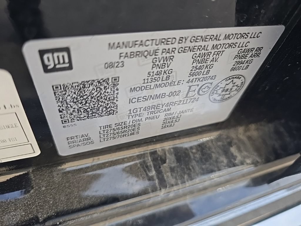 Used 2024 GMC Sierra 2500 Denali AWD/4WD image 13