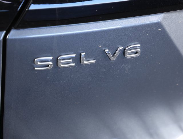 Used 2023 Volkswagen Atlas SEL R-Line image 7