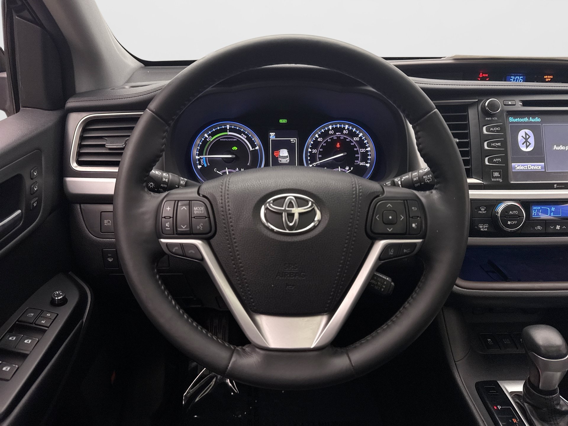 Used 2019 Toyota Highlander Limited Platinum AWD/4WD image 12