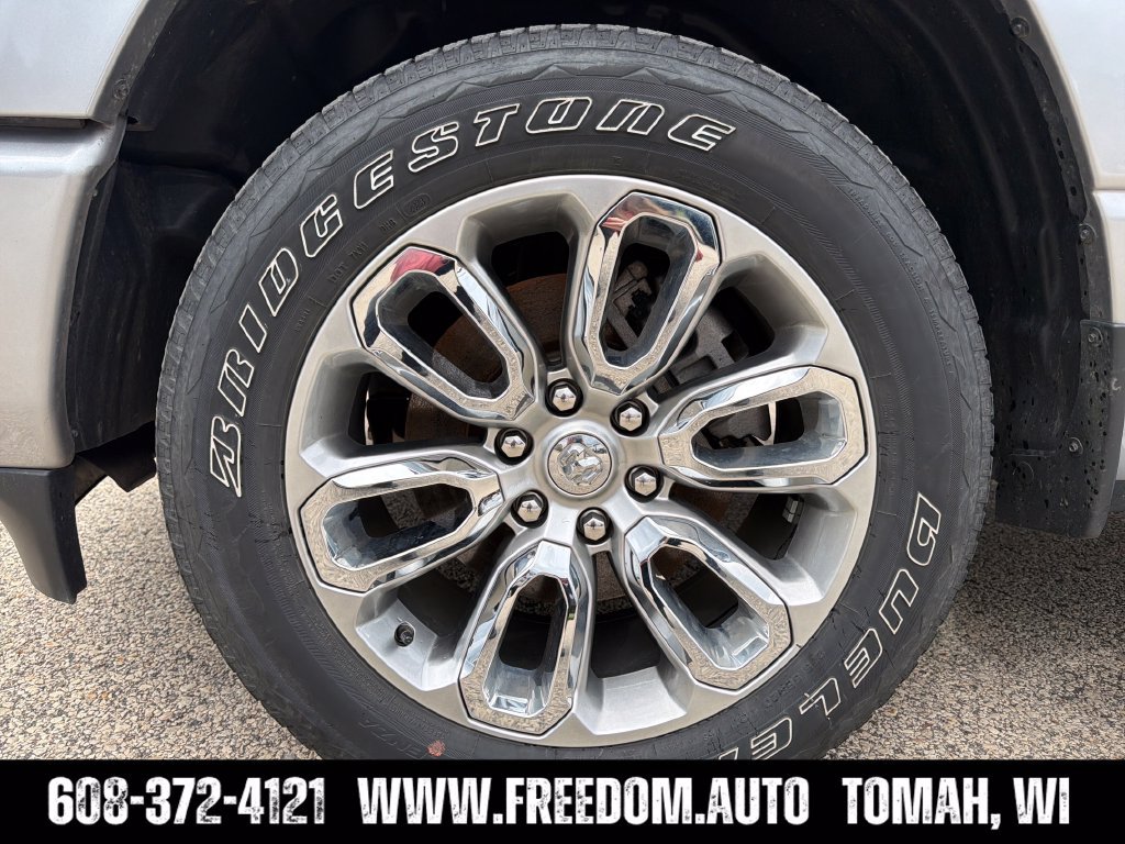 Used 2023 RAM 1500 Laramie AWD/4WD image 13