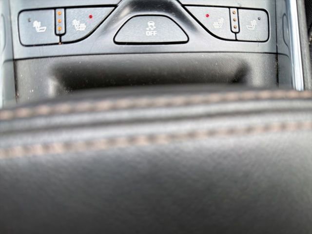 Used 2016 Chevrolet Impala LT w/ Leather Package FWD image 20